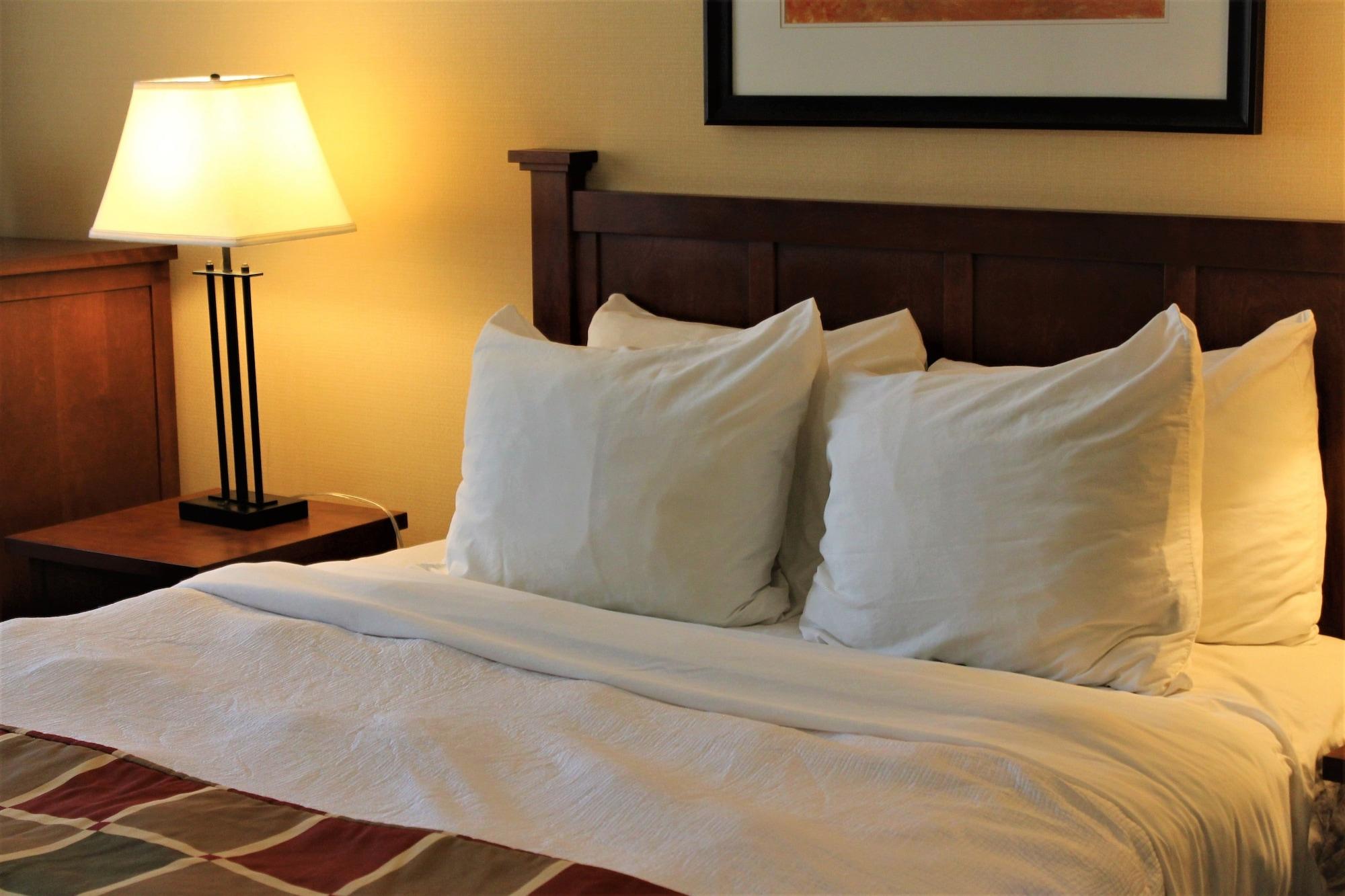 Charlottetown Inn & Conference Centre Экстерьер фото