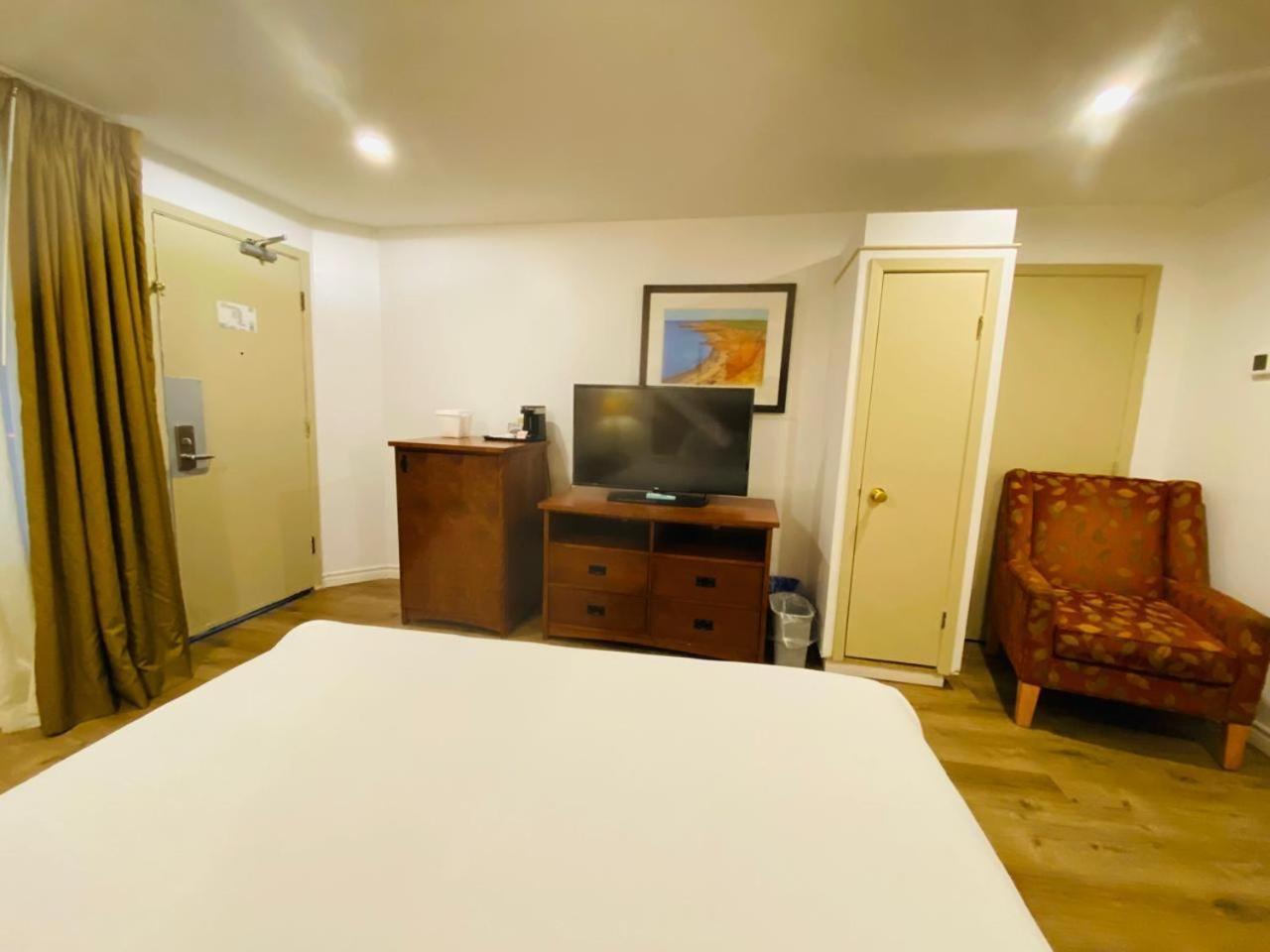 Charlottetown Inn & Conference Centre Экстерьер фото