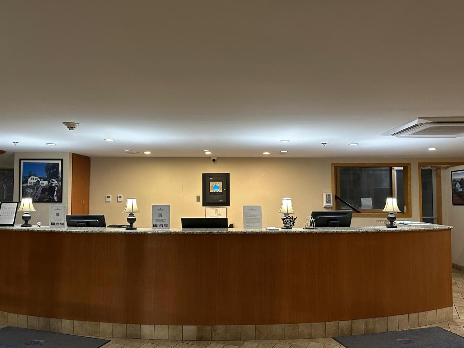 Charlottetown Inn & Conference Centre Экстерьер фото