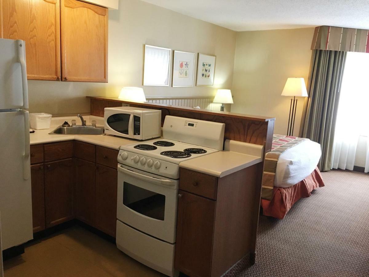 Charlottetown Inn & Conference Centre Экстерьер фото