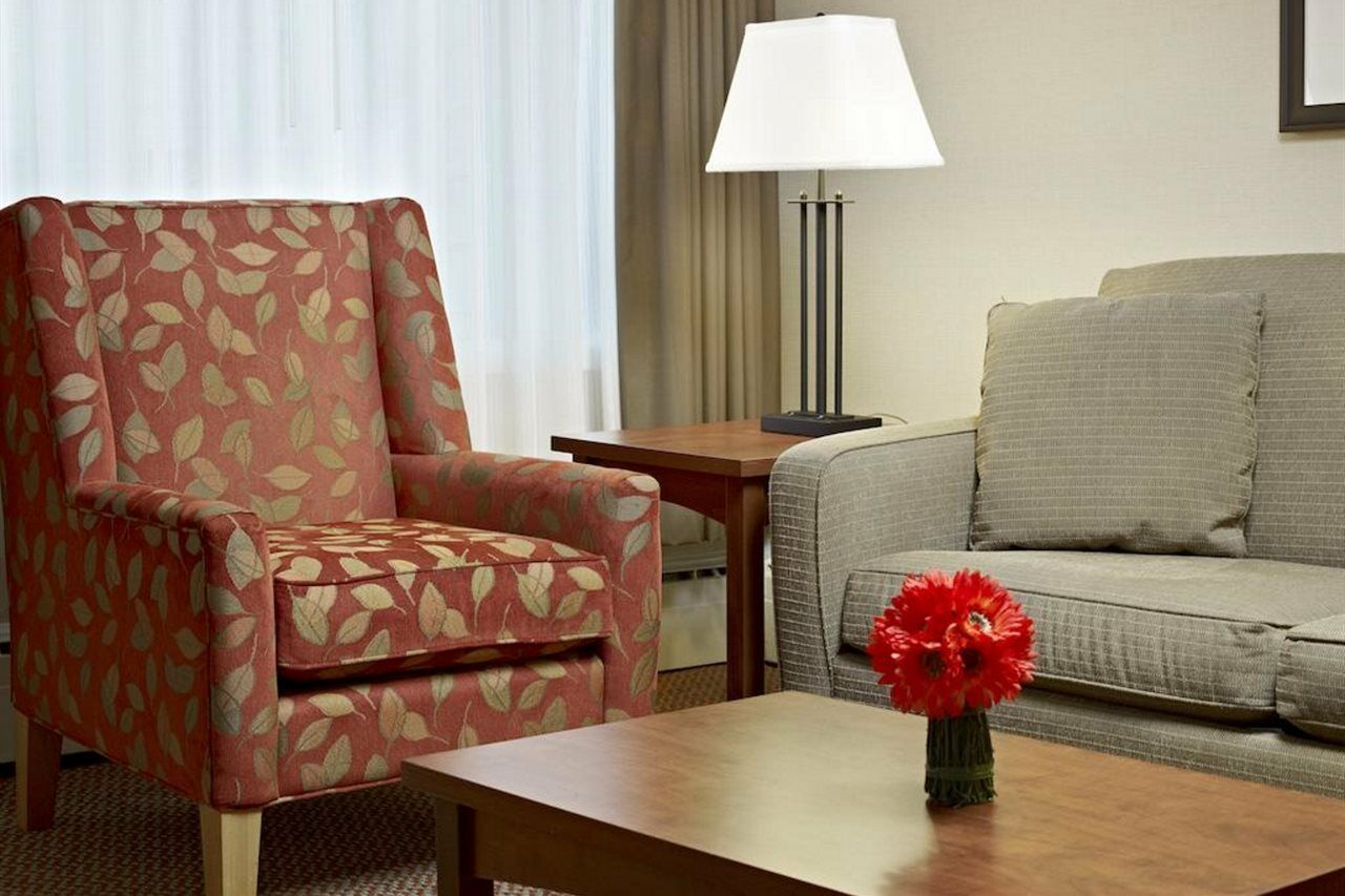 Charlottetown Inn & Conference Centre Экстерьер фото