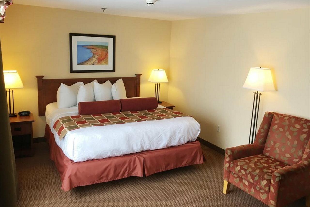 Charlottetown Inn & Conference Centre Экстерьер фото