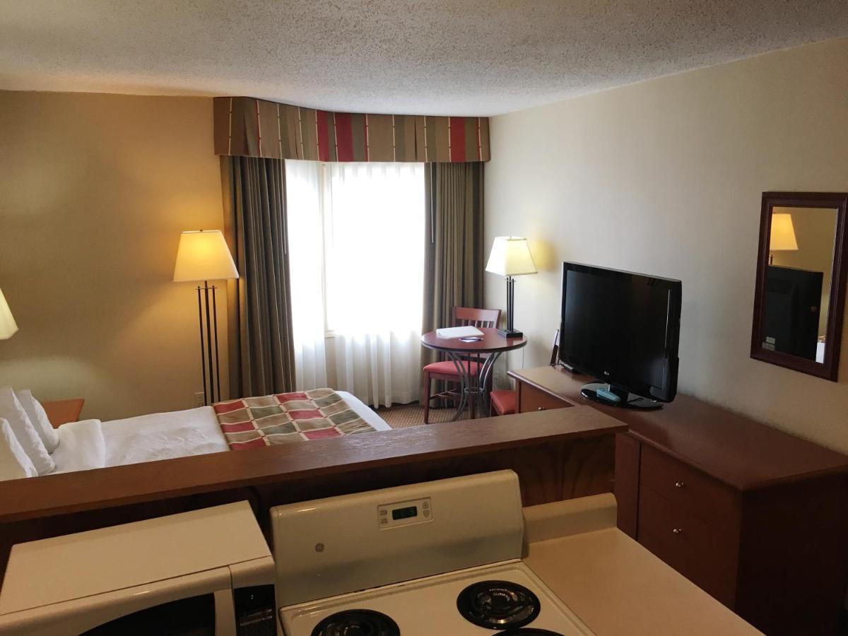 Charlottetown Inn & Conference Centre Экстерьер фото